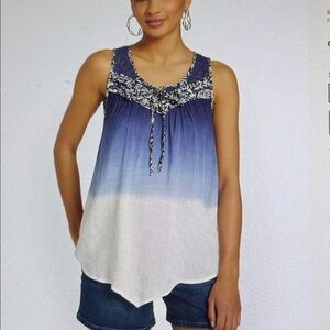 NWT Summer Babydoll  Blue and White Ombré Tie Front Sleeveless Y2K Swing Top XL